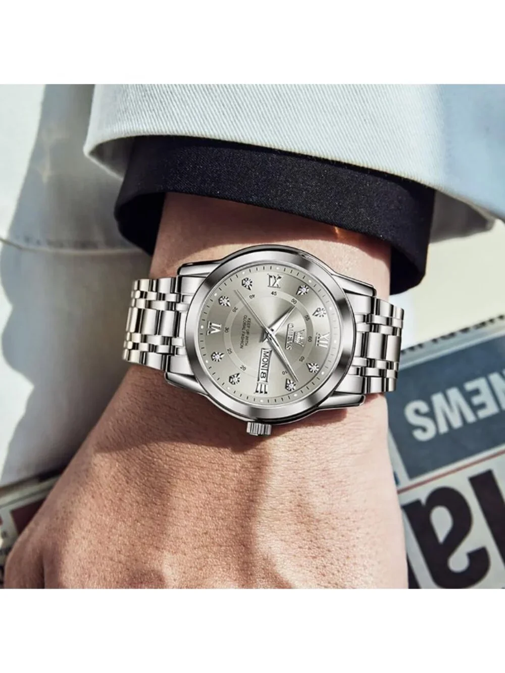 Men's Silver Grey Stainless Steel Luminous Quartz Waterproof Round Classic Watch